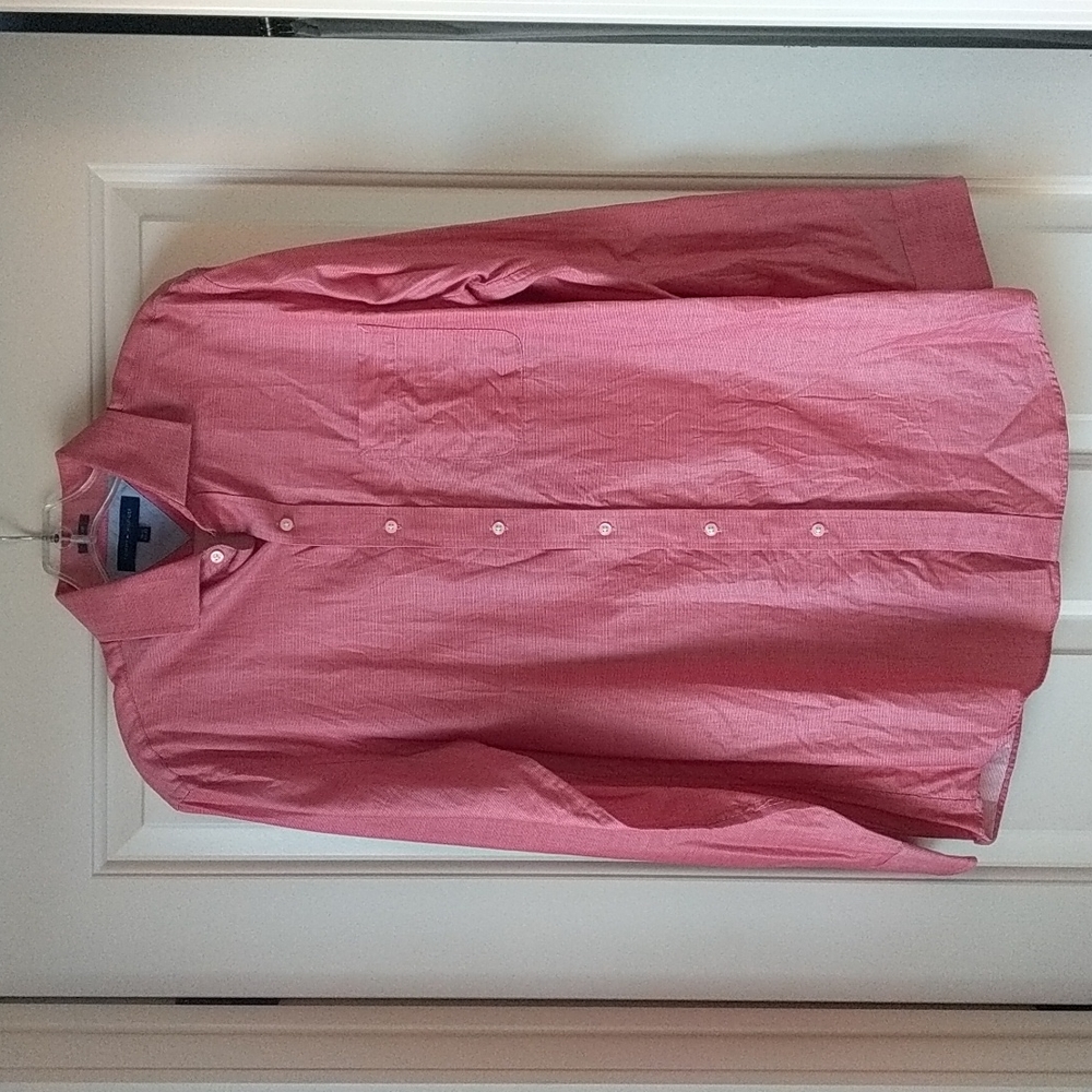 Tommy Hilfiger Button Up